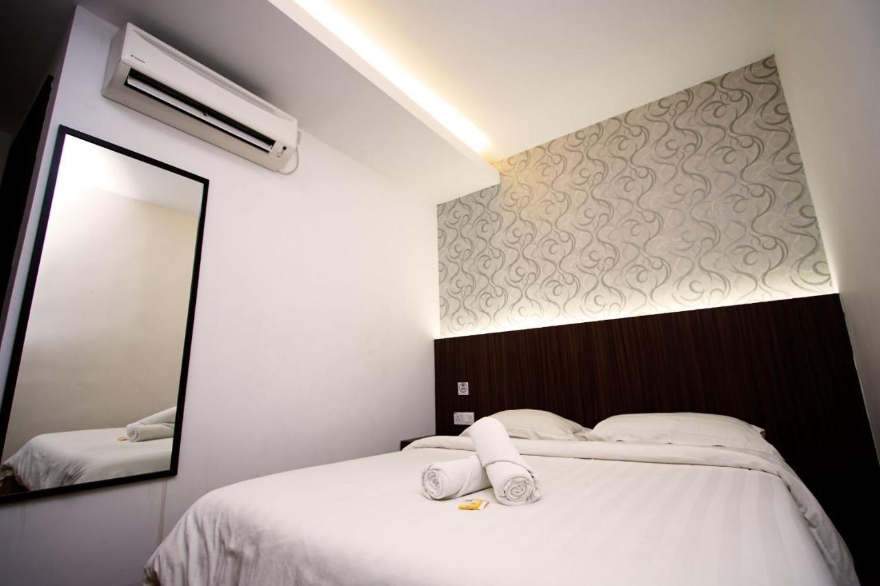 Pavilion Inn Miri Exterior foto