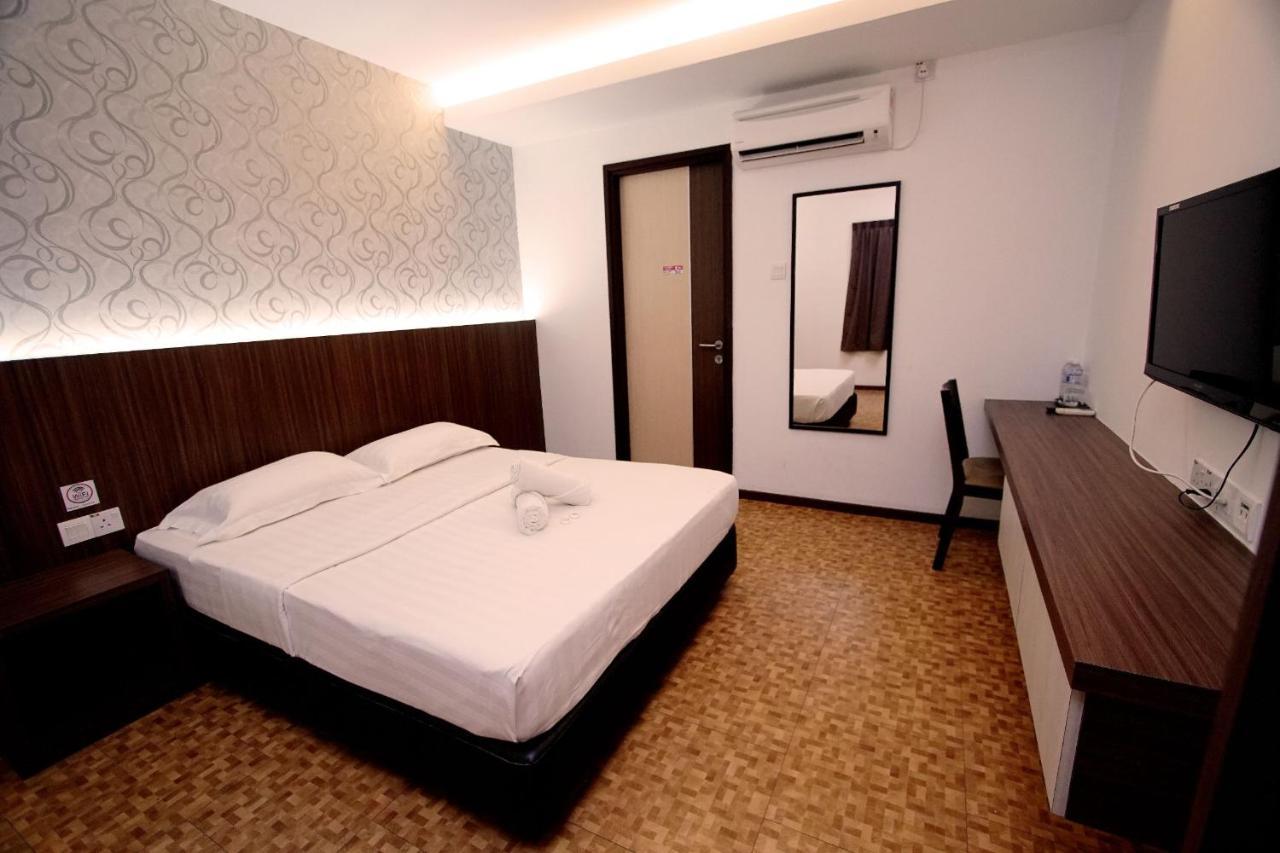 Pavilion Inn Miri Exterior foto